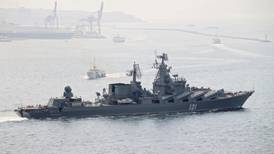 Rusia rechaza que Ucrania hundiera buque insignia: ‘Se sumergió cuando era remolcado a puerto’