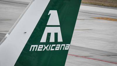 Mexicana ‘de vuelos bajos’: Cumple solo 9.8% de su plan original