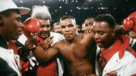 ¡Regresa la leyenda! Mike Tyson enfrenta a Roy Jones Jr. este sábado