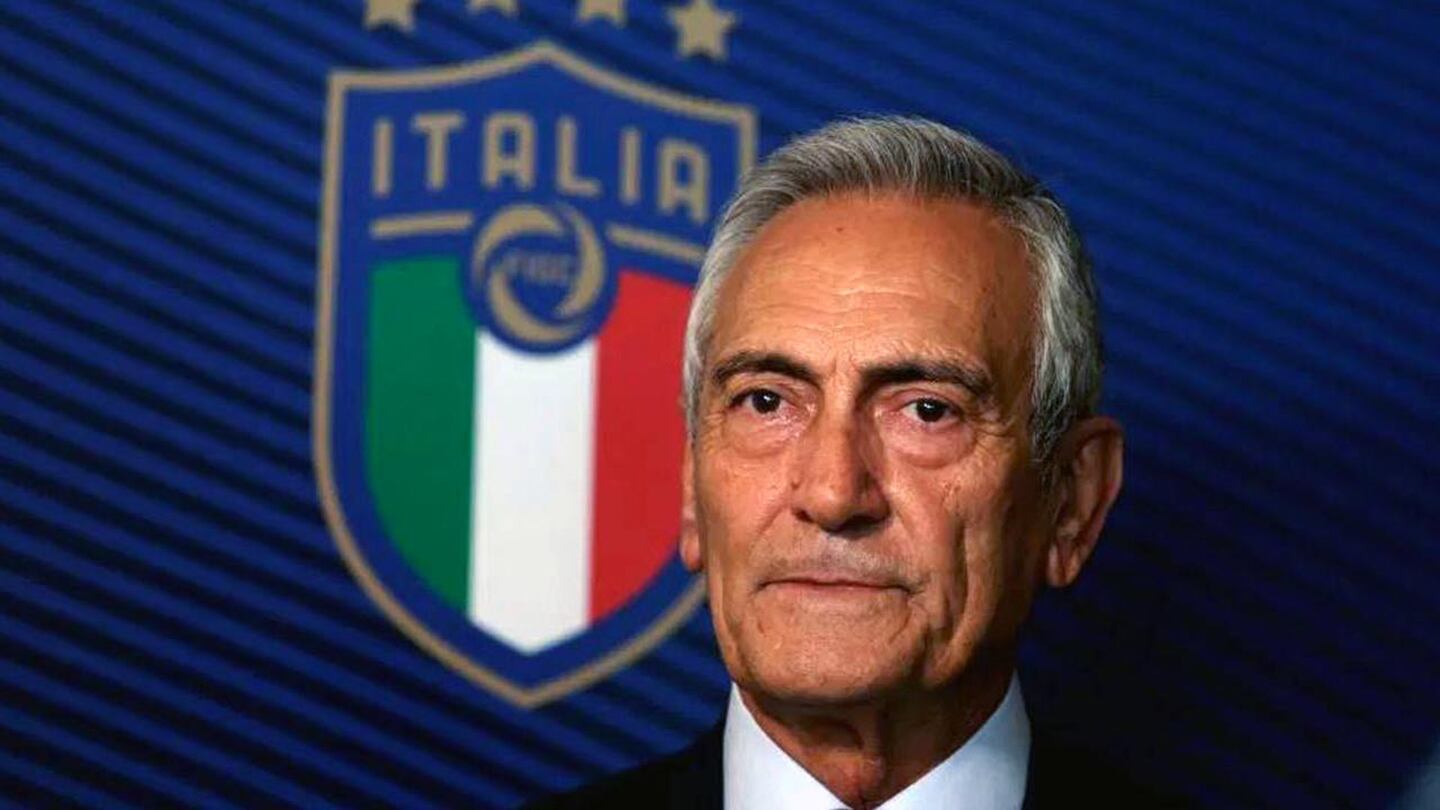Presidente de la Federación Italiana de Futbol no ve 'alternativas' al aplazamiento de la Eurocopa