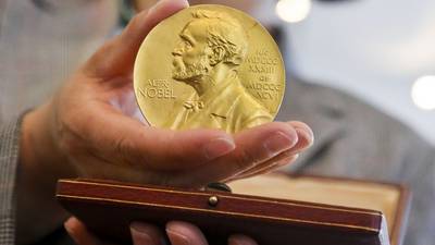 Rusia califica de ‘cobarde’ decisión de Fundación Nobel de retirar invitación a sus ciudadanos