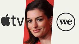 Apple hará serie sobre el ascenso-caída de WeWork, con Anne Hathaway y un escritor de 'The Office'