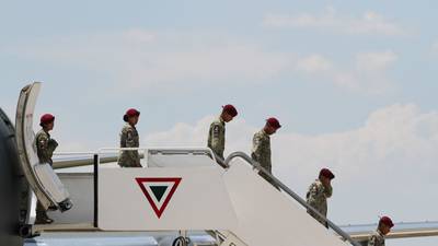 Nueva aerolínea del Ejército: AMLO confirma que se llamará Mexicana de Aviación