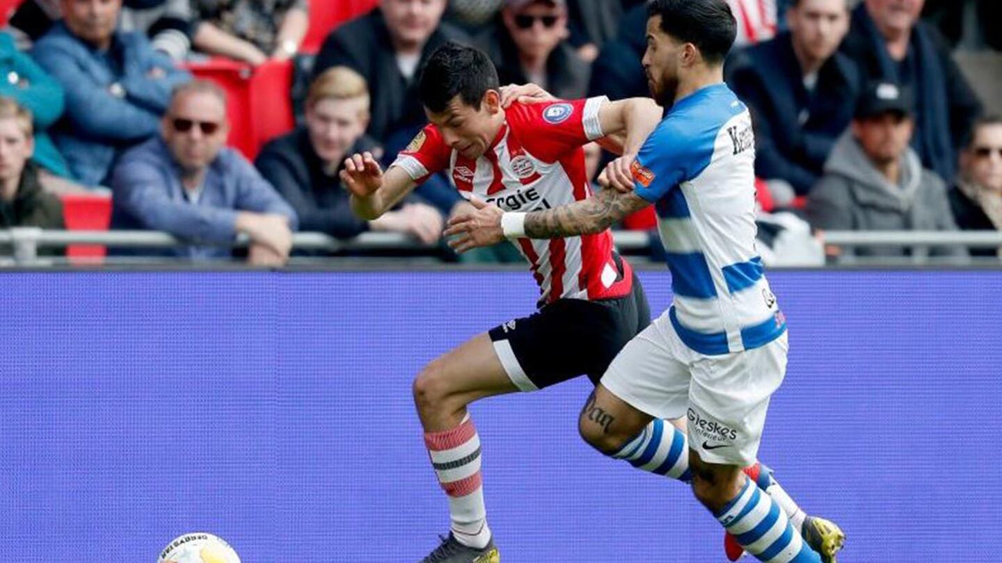 'Chuky' Lozano encabeza la remontada del PSV ante el Graafschap