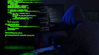 Hackers se ‘refinan’: Alertan por robo de datos biométricos como huellas dactilares y voz