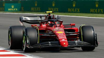 Ferrari ve la luz del sol: FIA revisará sanción de Carlos Sainz en el GP de Australia