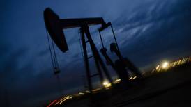 Irán descubre campo petrolífero con reservas por 53 mil millones de barriles