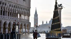 El agua 'no da tregua' a Venecia: continúan las inundaciones