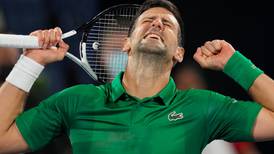 Novak Djokovic reaparece en Dubái y gana al italiano Lorenzo Musetti