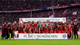 Bundesliga: ¡Bayern München recibe la ensaladera que lo acredita como campeón!