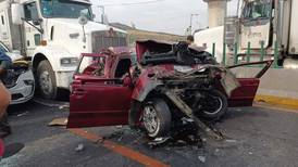 Trailer de basura hace ‘carambola’ a 12 autos en la México-Puebla; reportan 12 personas lesionadas