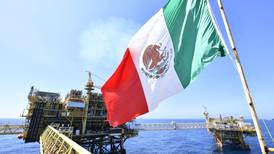 Pemex ‘olvida’ promesa de producir 2 millones de barriles diarios de hidrocarburos