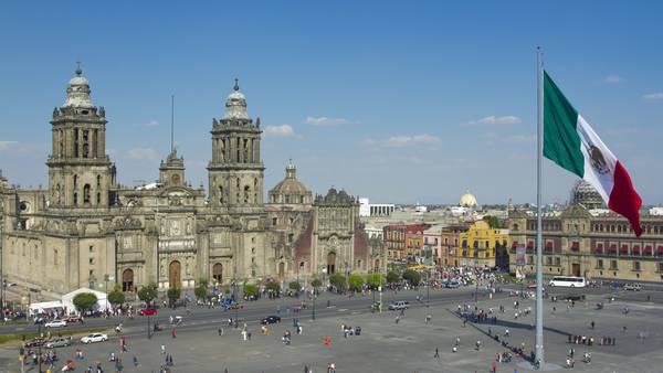 OCDE mejora pronóstico de crecimiento para México de 4.5 a 5% en 2021