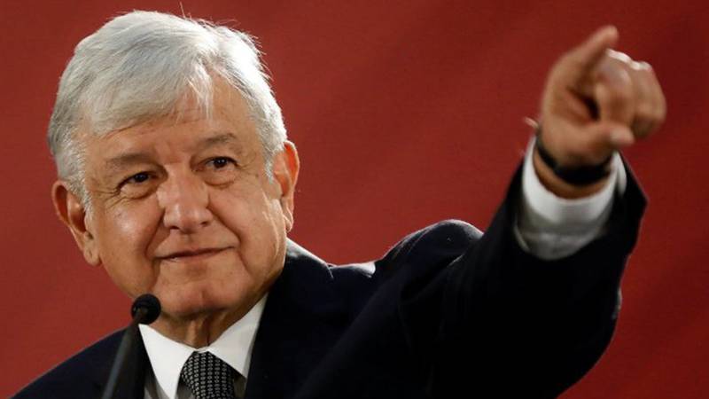 Andrés Manuel López Obrador felicitó al América y dio ánimos a Cruz Azul