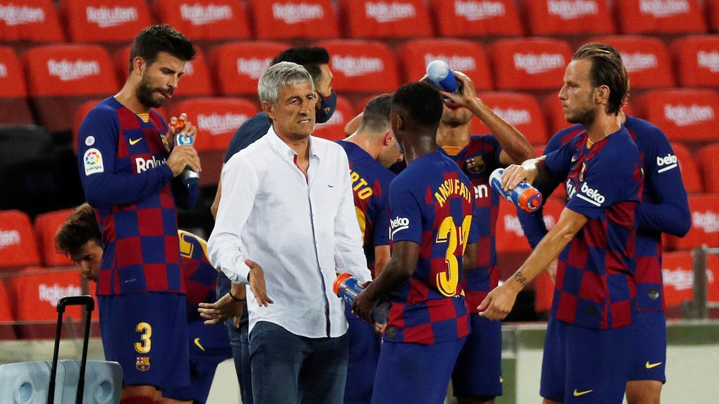 Quique Setién continuará como técnico del Barcelona la próxima temporada