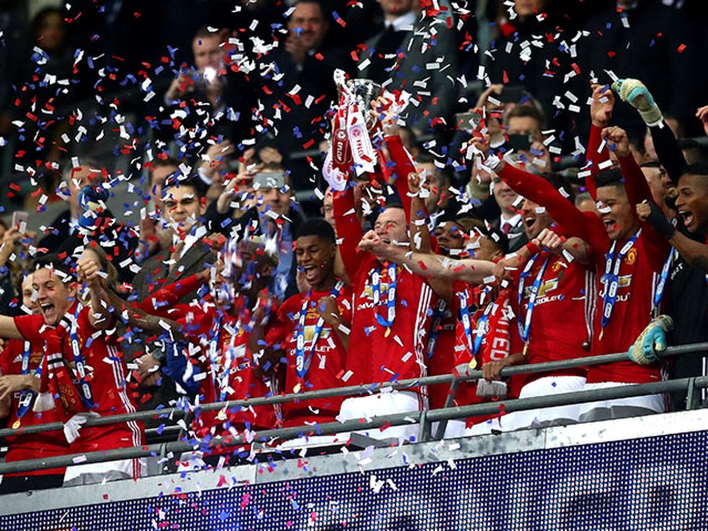 Ibrahimovic le dio al Manchester United su quinta Copa de la Liga