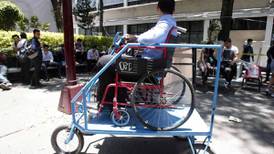 Este vehículo 'verde' ayudará a moverse a personas en silla de ruedas