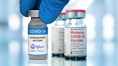 Vacuna Moderna vs. COVID: ¿A partir de cuándo y dónde podrás comprar la dosis en México?