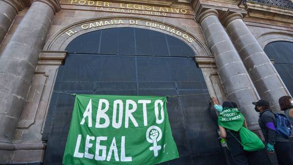 Estigmas sobre el aborto: Te explicamos algunos mitos (y cómo desmentirlos)