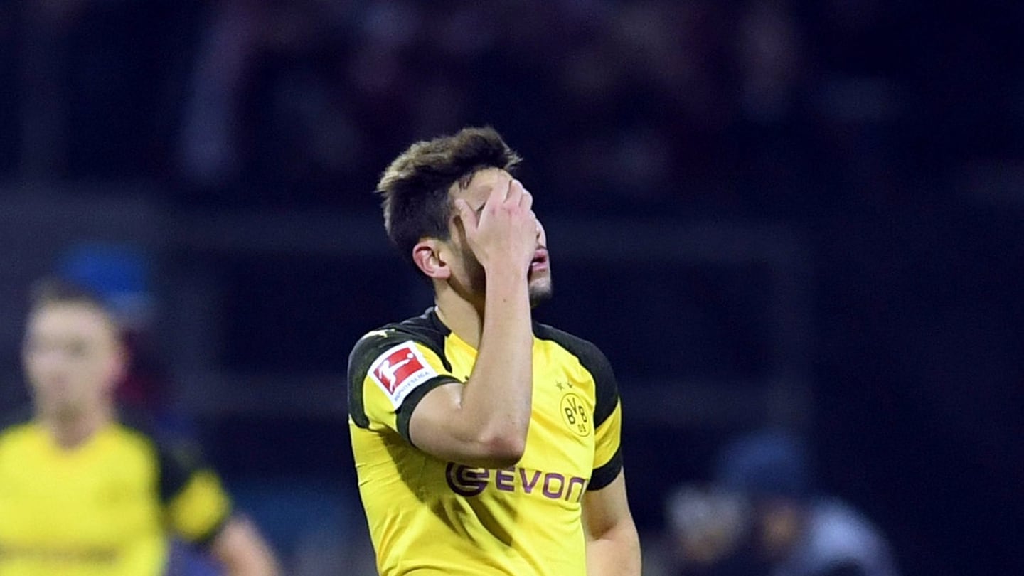 El Borussia Dortmund, líder, no puedo con el último de la Bundesliga