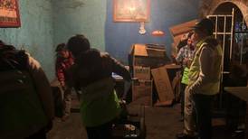 Protección Civil evacúa a 80 personas por socavón en alcaldía Iztapalapa
