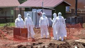 Brote de ébola en Uganda: vacunas llegarán en dos semanas, afirma la OMS 