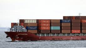 Exportaciones a EU sufren ligero ‘tropezón’ en inicio de segundo semestre