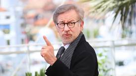 Steven Spielberg ‘se lanza’ contra plataformas de streaming: ‘Nos arrojaron abajo del autobús’
