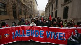 El otro 9/11 Chile recuerda, entre incidentes violentos, 48 años del golpe contra Allende