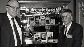 Fallece Jerry Merryman, uno de los creadores de la calculadora portátil
