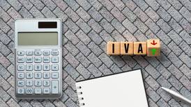 Recaudación de IVA se quedó 'a la mitad' de su potencial en 2020, indica Hacienda