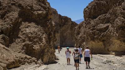 ¿Visitar el infierno en verano? Turismo al Valle de la Muerte en EU incrementa en plena ola de calor 