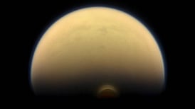 ¿Existirá un 'espejo' de la Tierra? Conoce a Titán, la luna de Saturno que le 'hace competencia'