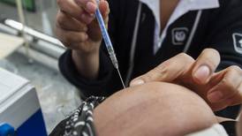 Vacunas gratuitas se ‘agravan’ en el país; crece mercado privado