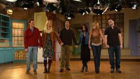 Lisa Kudrow habla sobre la falta de diversidad en ‘Friends’: ‘Se escribe lo que se conoce’