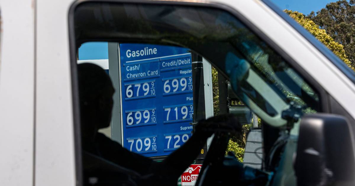 Biden podąży za krokami AMLO, aby uniknąć większej liczby „gasolinazów” w USA – El Financiero