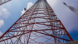 AMLO le ‘dobla’ el trabajo a CFE: serán 5 mil antenas en total para llevar Internet a todo el país
