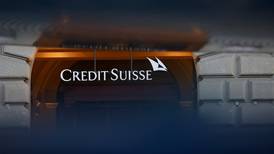 Compra de Credit Suisse por UBS frenó la crisis bancaria: Banco Nacional de Suiza