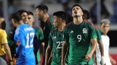 'Memo' Ochoa se lesiona y México pierde contra Honduras en ida de cuartos de Liga de Naciones