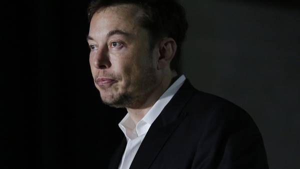 Musk reduciría oferta de compra por Twitter; acusa que hay más bots de los que le informaron