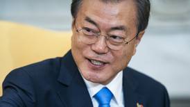 Misiles lanzados por Corea del Norte son para 'presionar' la desnuclearización: Moon
 Jae-in