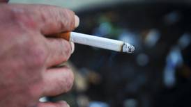 La buena: hay menos fumadores; la mala: el tabaco sigue siendo una de principales causas muerte
