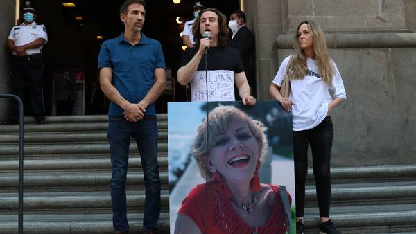 Hijos de Alejandra Cuevas mandan mensaje a Gertz: ‘no hay nadie más poderoso que la Corte’