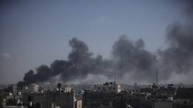 Guerra en Franja de Gaza: Hallan 283 cuerpos el fosa común en Jan Yunis