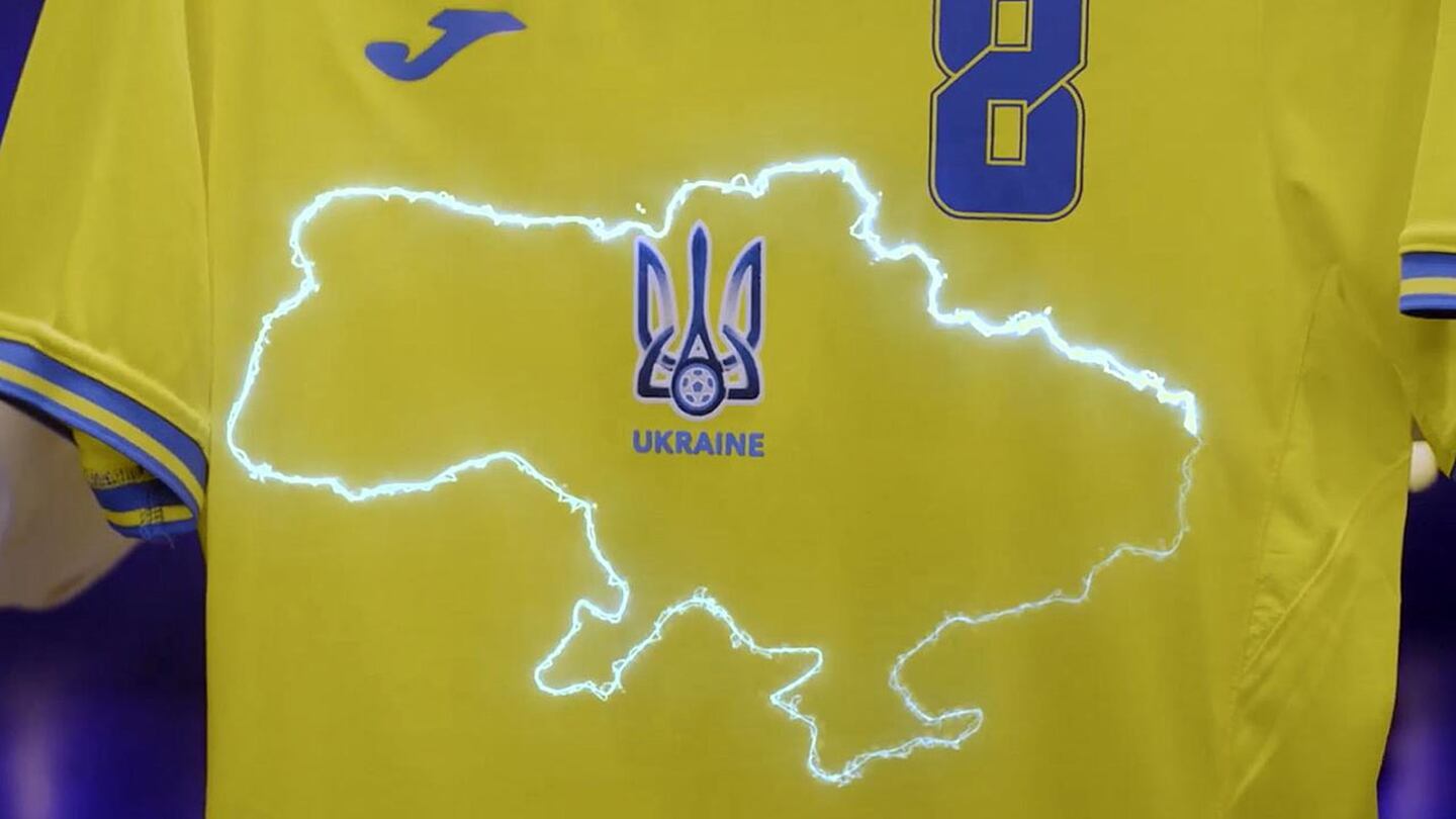¡Desató la furia en Rusia! Polémica con la camiseta de local de Ucrania para la Euro 2020