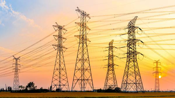 Ceden en reforma eléctrica: CRE y CNH seguirán autónomos