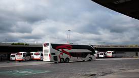 ‘Sóplele, mi chof’: Montan operativos sorpresa en terminales de autobuses por Semana Santa