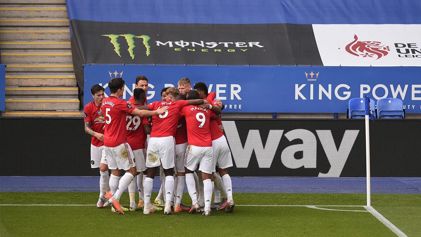 Manchester United amarró su boleto a UEFA Champions League venciendo al Leicester City