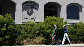 Tiroteo en sinagoga en California deja un muerto y 3 heridos
