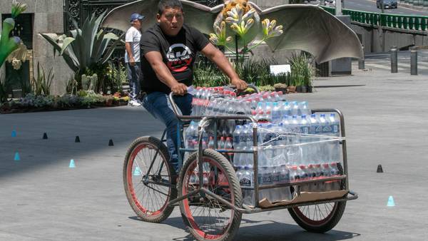 Segunda ola de calor en México ‘derrite’ el bolsillo: Bebidas suben de precio